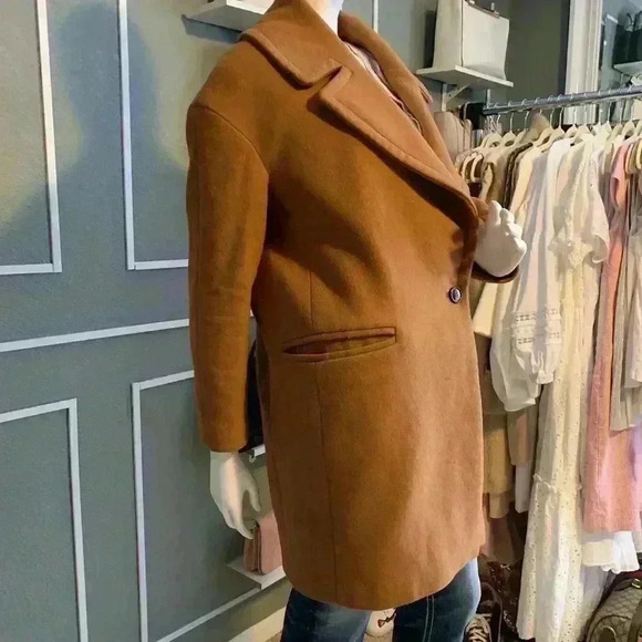 Zara - Picture 6 of 11